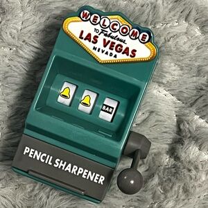Vintage Las Vegas Souvenir Pencil Sharpener Brand New rare unique Toy slot